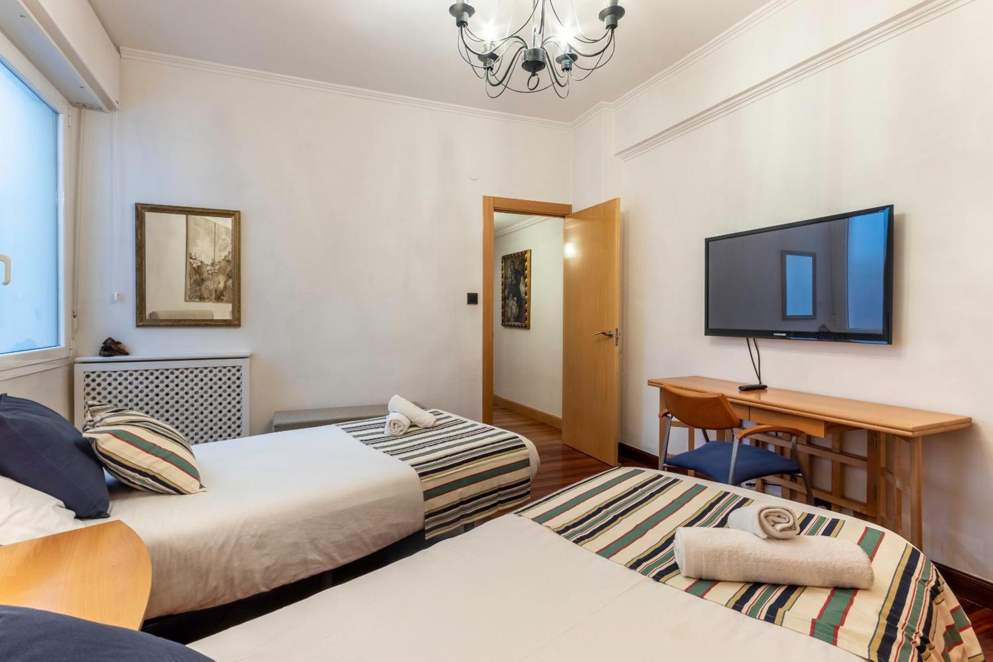 San Mames Apartment - Free Parking Bilbao Kültér fotó